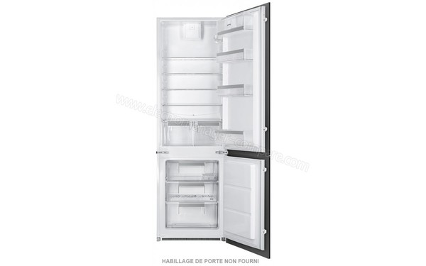 SMEG C7280F2P1 - Vue de l'int&eacute;rieur