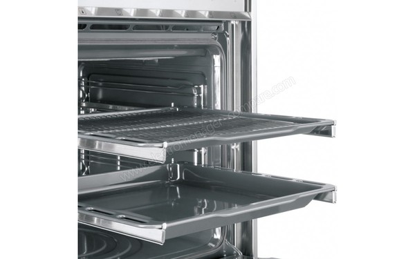 SMEG C7GPX8 - Rail t&eacute;lescopiques (cr&eacute;dit : Boulanger)