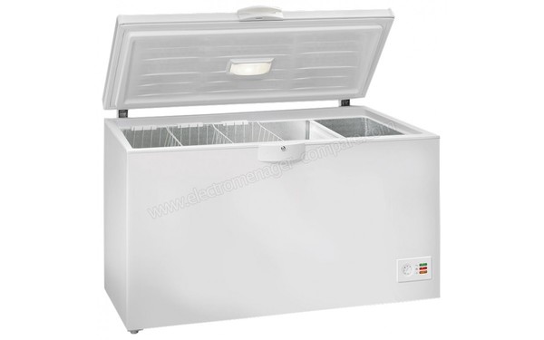 SMEG CO402 - Vue de l'int&eacute;rieur