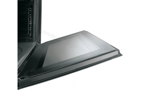 SMEG CP60X9 - Int&eacute;rieur de porte (cr&eacute;dit : Boulanger)