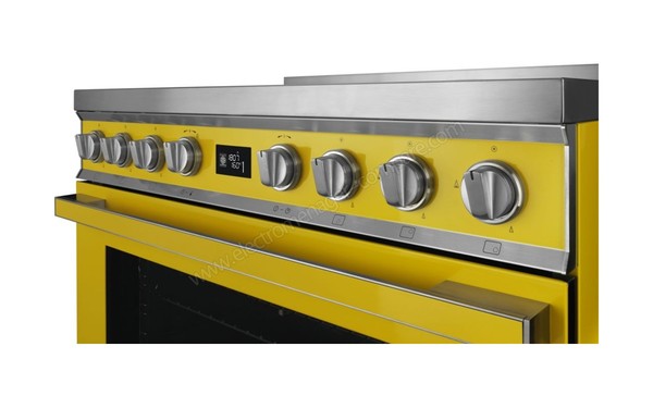 SMEG CPF9GMYW - Vue 3/4 droite manettes (cr&eacute;dit : Boulanger)