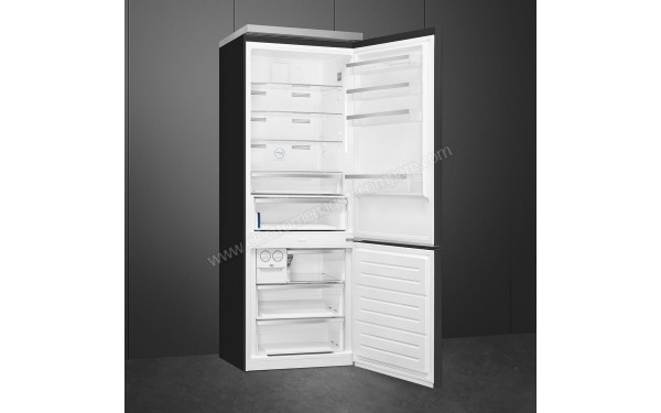 SMEG FA490RAN - Mise en situation vue 3/4 gauche portes ouvertes