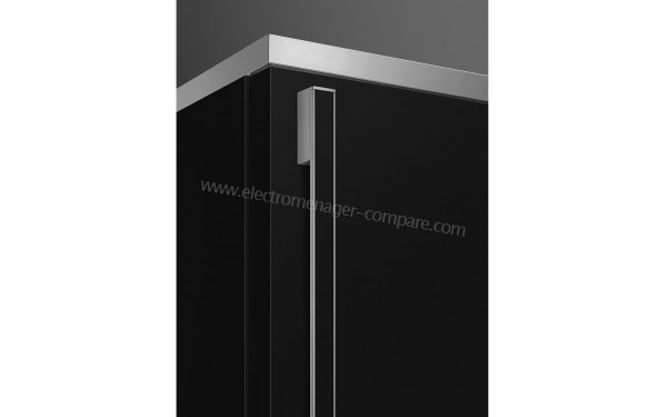 SMEG FA490RBL - Zoom sur la poign&eacute;e