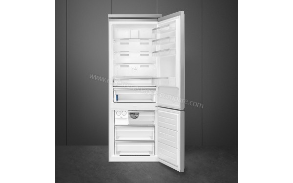 SMEG FA490RX - Vue de l'int&eacute;rieur vide