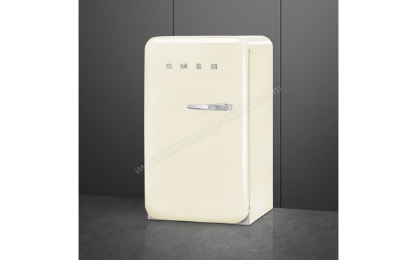 SMEG FAB10HLCR6 - Vue 3/4 droite
