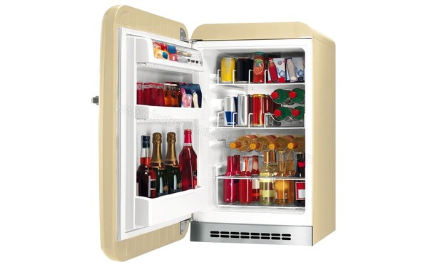 SMEG FAB10HLP - Vue de l'int&eacute;rieur