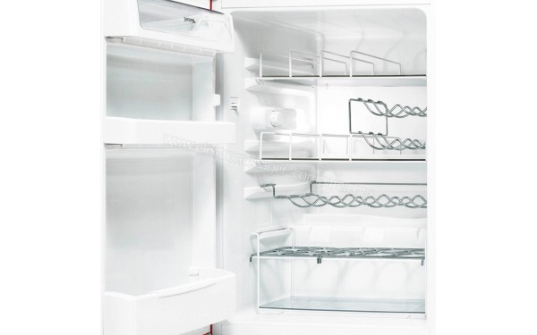SMEG FAB10HLWH2 - Vue de l'int&eacute;rieur