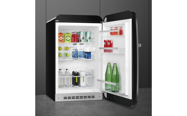 SMEG FAB10HRBL5 - Vue de l'int&eacute;rieur