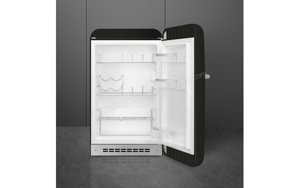 SMEG FAB10HRBL5 - Vue de l'int&eacute;rieur