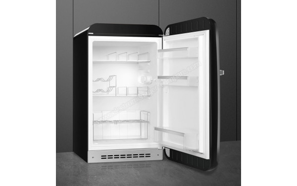 SMEG FAB10HRBL6 - Vue de l'int&eacute;rieur