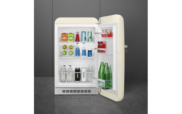 SMEG FAB10HRCR6 - Vue de l'int&eacute;rieur