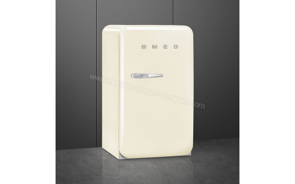 SMEG FAB10HRCR6 - Vue 3/4 gauche