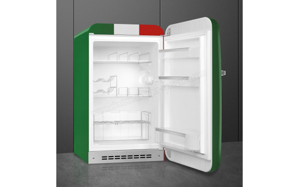 SMEG FAB10HRDIT5 - Vue de l'int&eacute;rieur