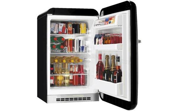 SMEG FAB10HRNE - Vue de l'int&eacute;rieur
