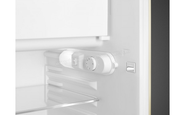 SMEG FAB10LCR5 - Panneau de commandes