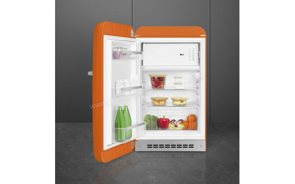 SMEG FAB10LOR5 - Vue de l'int&eacute;rieur