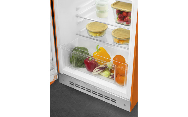 SMEG FAB10LOR5 - Vue de l'int&eacute;rieur partie r&eacute;frig&eacute;rateur
