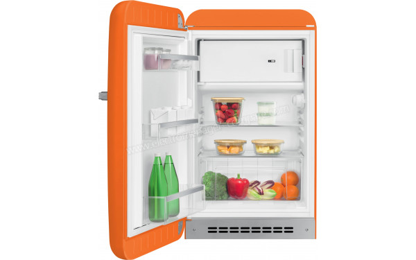 SMEG FAB10LOR6 - Vue de l'int&eacute;rieur