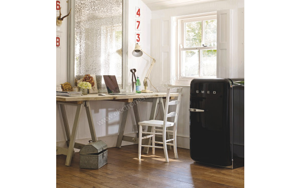 SMEG FAB10RBL5 - Mise en situation