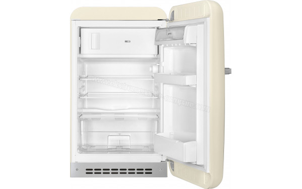 SMEG FAB10RCR5 - Vue de l'int&eacute;rieur