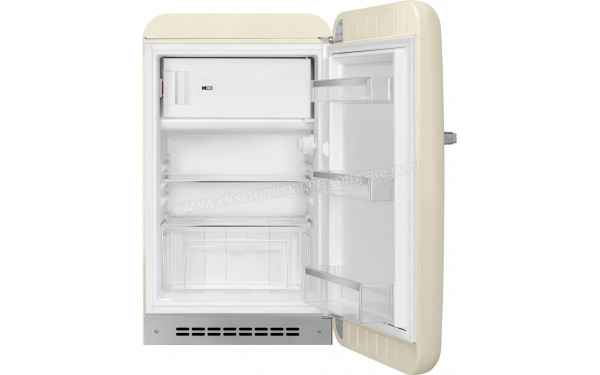 SMEG FAB10RCR6 - Vue de l'int&eacute;rieur