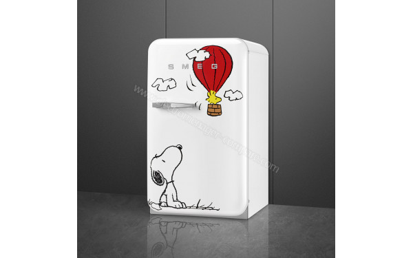 SMEG FAB10RDSN5 - Vue 3/4 droite