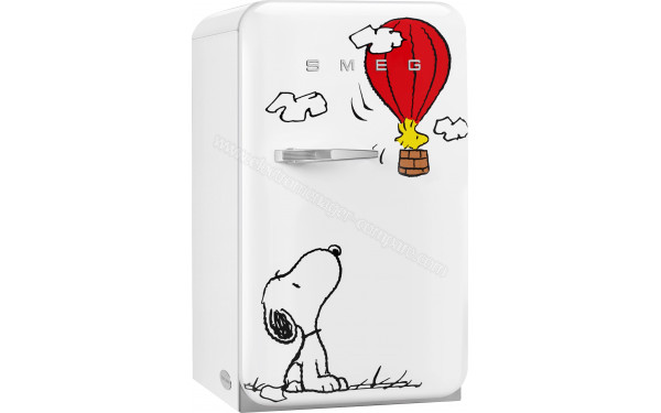 SMEG FAB10RDSN5 - Vue 3/4 gauche