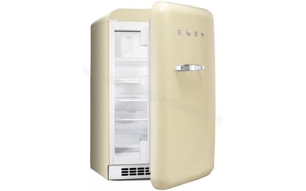 SMEG FAB10RP - Vue de l'int&eacute;rieur