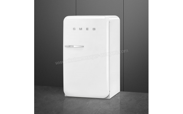 SMEG FAB10RWH5 - Vue 3/4 droite