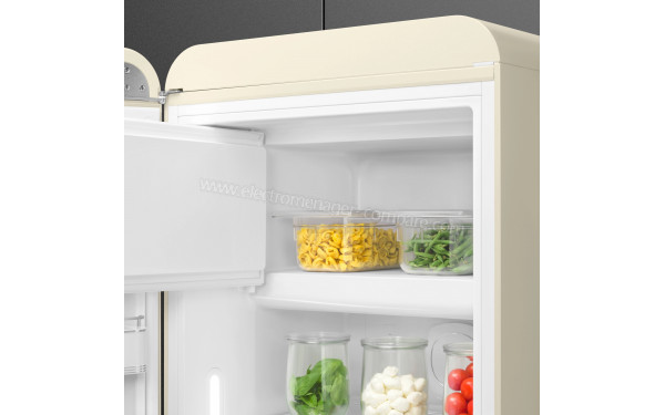 SMEG FAB28LCR6 - Vue de l'int&eacute;rieur partie cong&eacute;lateur