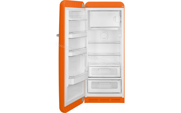 SMEG FAB28LOR5 - Vue de l'int&eacute;rieur