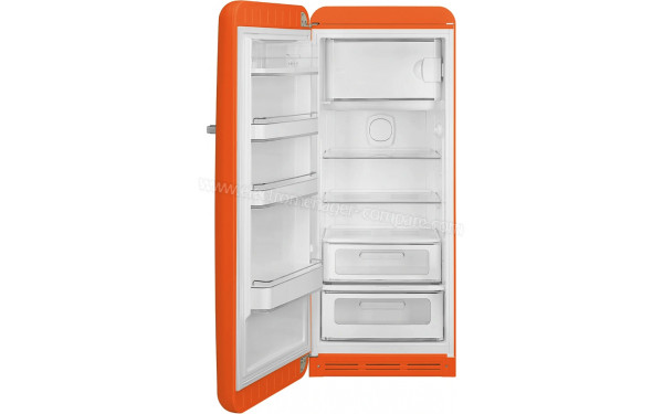 SMEG FAB28LOR6 - Vue de l'int&eacute;rieur