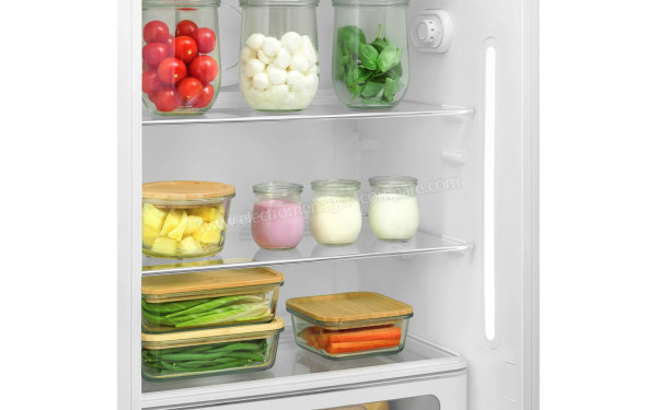 SMEG FAB28LYW6 - Vue de l'int&eacute;rieur