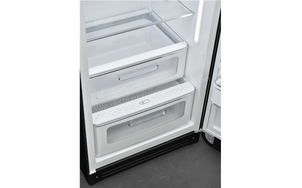 SMEG FAB28RBL3 - Mise en situation