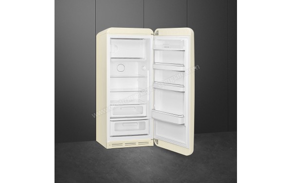 SMEG FAB28RCR3 - Mise en situation