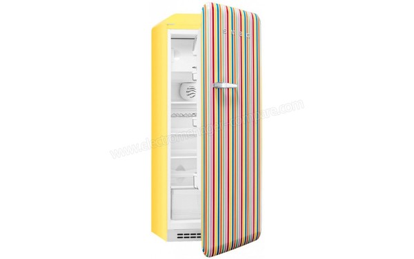 SMEG FAB28RCS1 - Vue de l'int&eacute;rieur