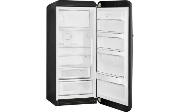 SMEG FAB28RDBB6 - Vue de l'int&eacute;rieur