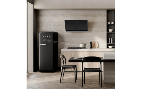 SMEG FAB28RDBLM6 - Mise en situation