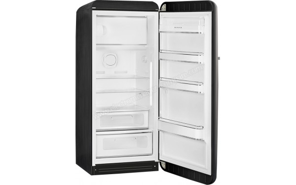 SMEG FAB28RDBLV3 - Vue 3/4 gauche avec porte ouverte vide