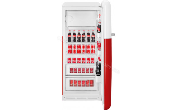 SMEG FAB28RDCC5 - Vue de l'int&eacute;rieur