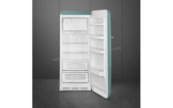 SMEG FAB28RDEG5 - Mise en situation vue de l'int&eacute;rieur