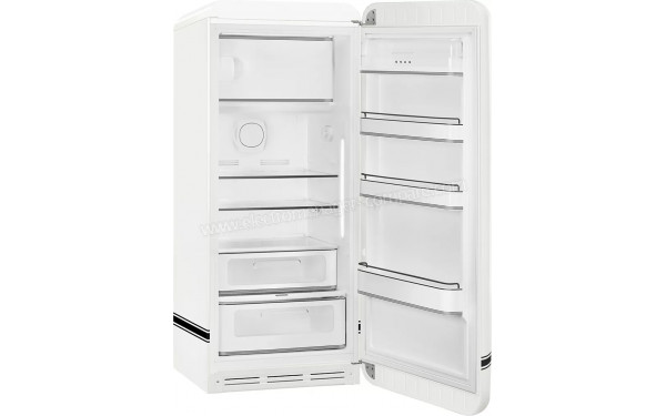 SMEG FAB28RDPCW6 - Vue de l'int&eacute;rieur