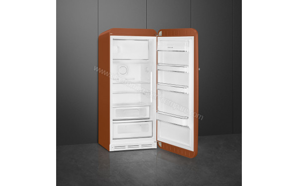 SMEG FAB28RDRU5 - Vue de l'int&eacute;rieur