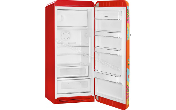 SMEG FAB28RDUN5 - Vue de l'int&eacute;rieur