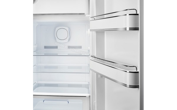 SMEG FAB28ROR3 - Mise en situation