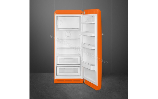 SMEG FAB28ROR3 - Mise en situation