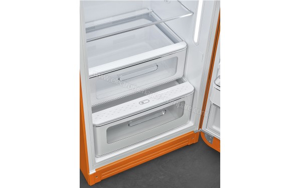 SMEG FAB28ROR3 - Mise en situation