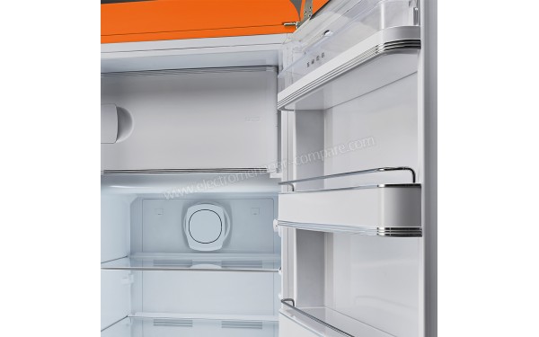 SMEG FAB28ROR3 - Mise en situation