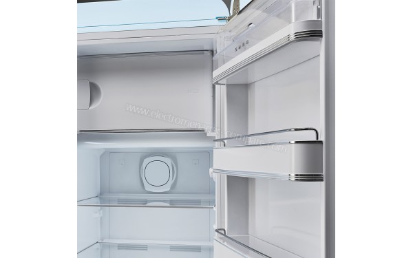 SMEG FAB28RPB3 - Mise en situation