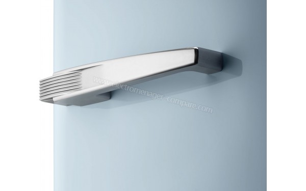 SMEG FAB28RPB3 - Vue de la poign&eacute;e